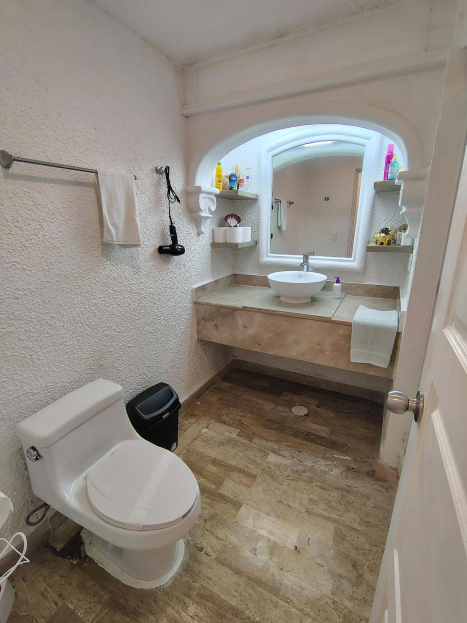 Beachfront Studio With Ocean View Канкун Екстериор снимка